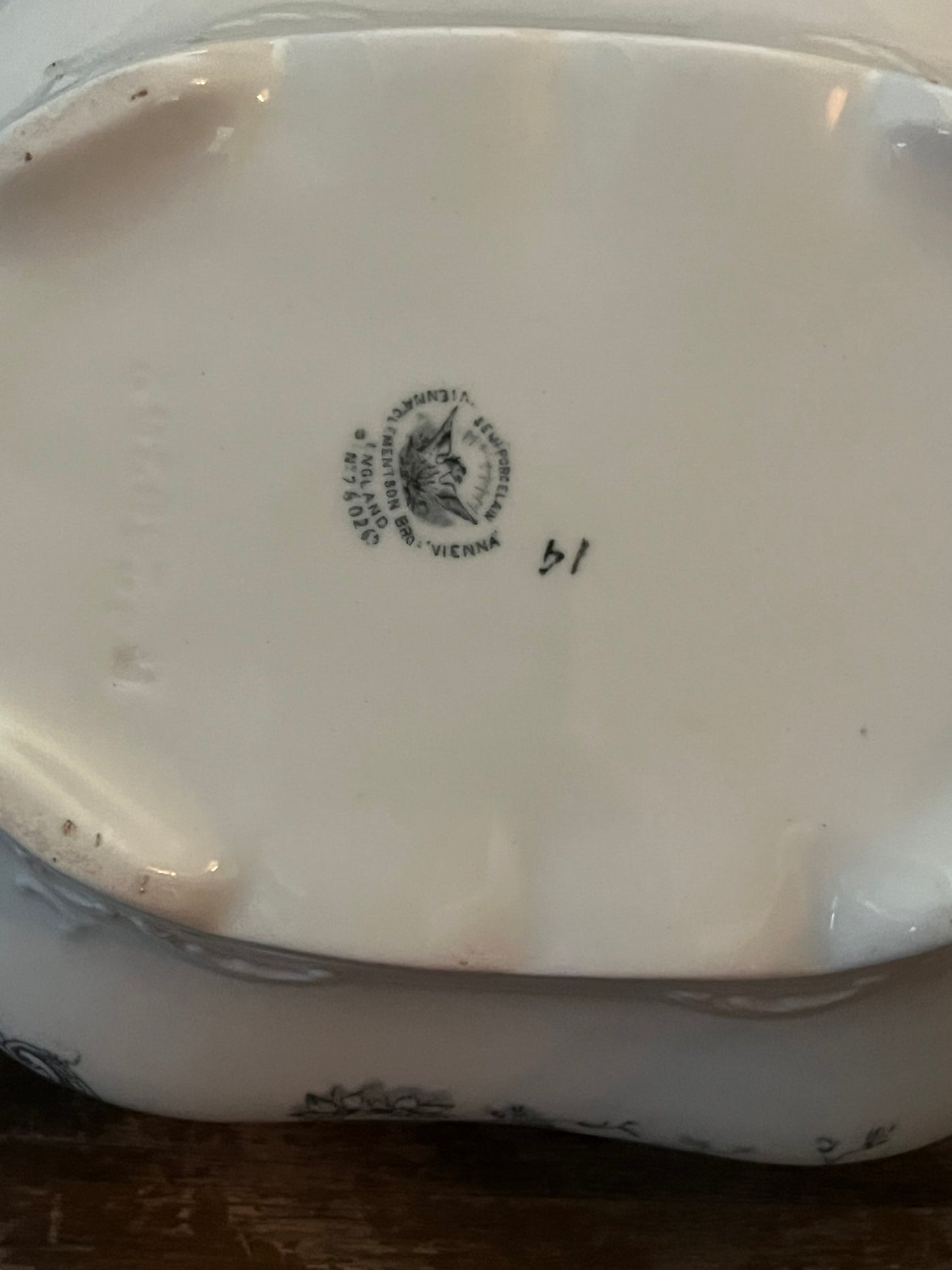 Decorative Vintage Semi Porcelain Turren Made in England