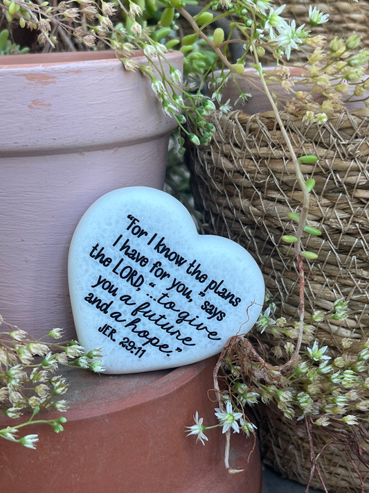 Heart Shaped Decorative Stone with Scripture "For I Know The Plans"