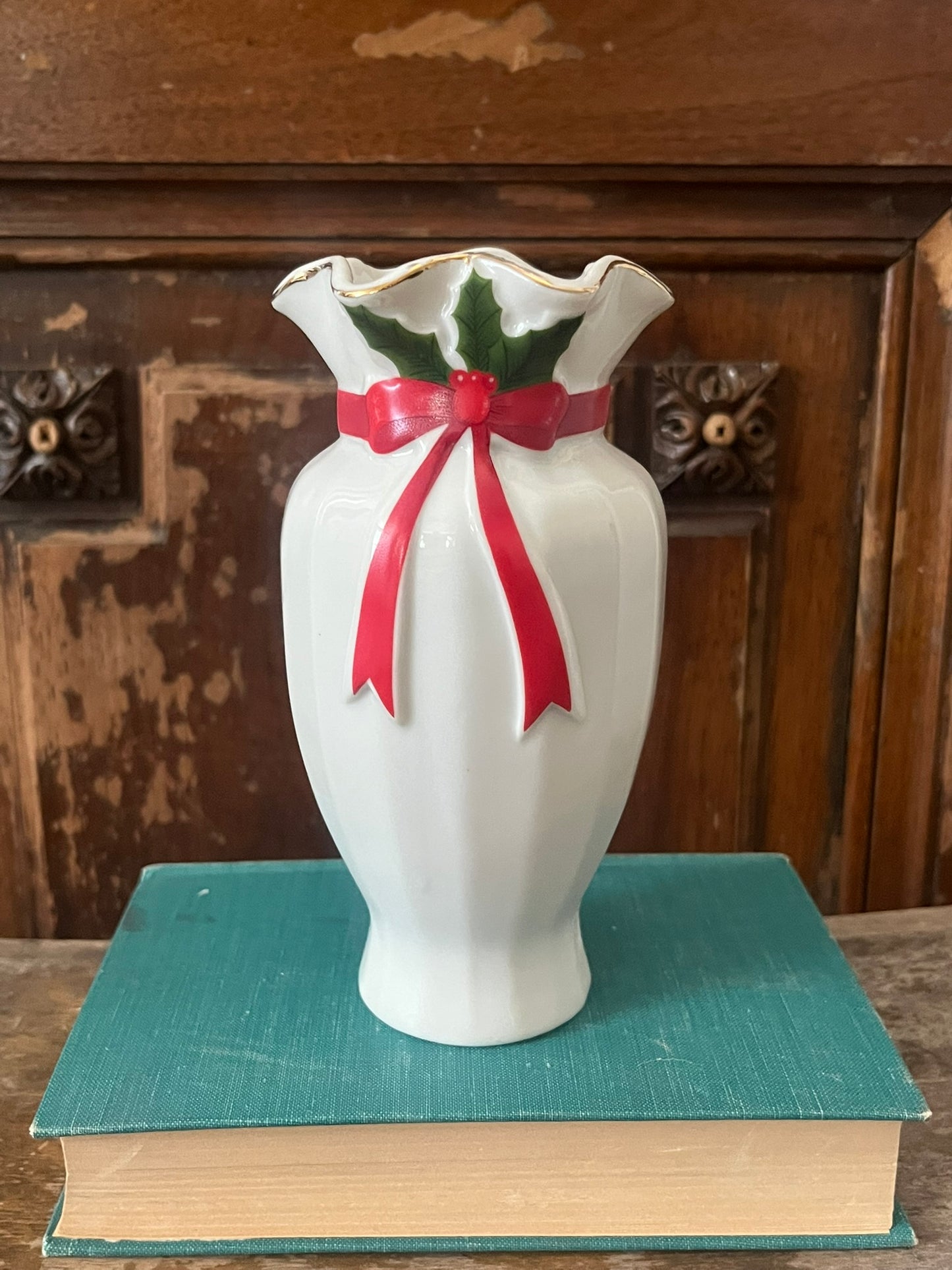 Holly Leaf and Red Ribbon Bow Christmas Vase