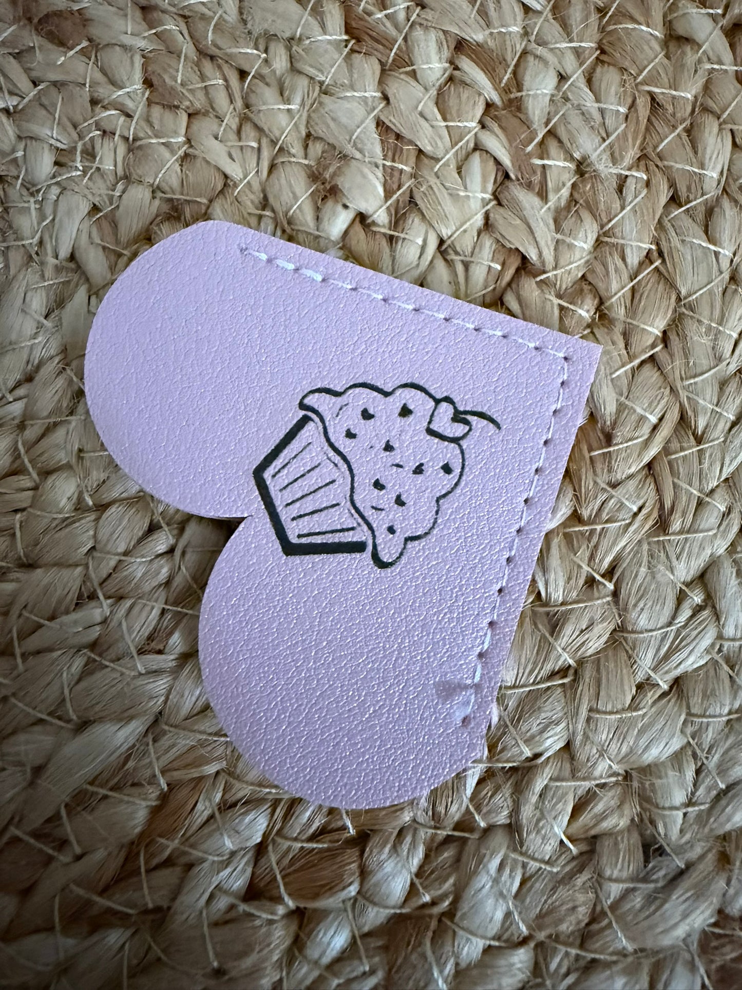 Bookmark-Cupcake Bookmark Ear