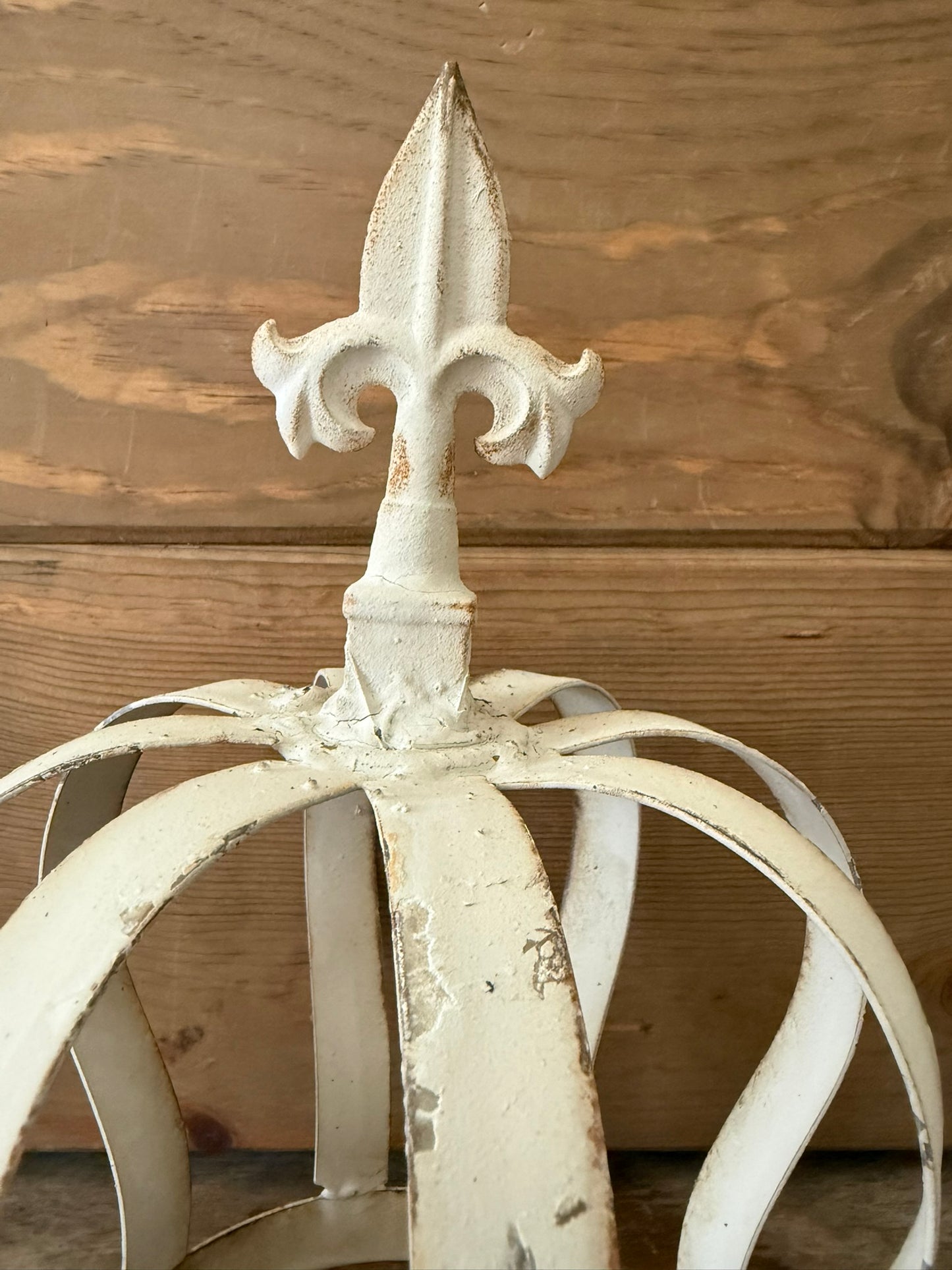 Crown Iron Garden/ Home Decor